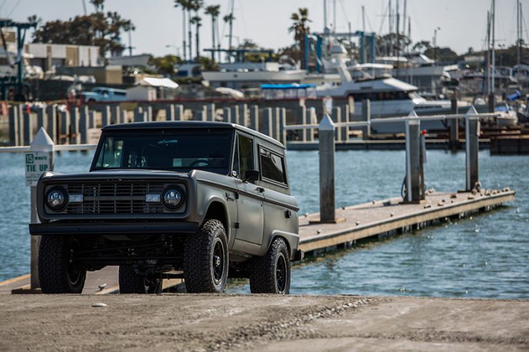 旧い顔でも中身は最新 なクルマがアメリカで人気です アーリーブロンコ Dig It ディグ イット