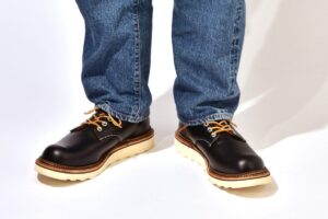 デニムに似合う、黒いレッド・ウィングの短靴おすすめ3選。