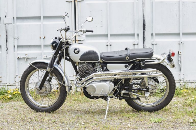 国産初のスクランブラー「1962 ホンダ CL72」を知っているか？ | Dig