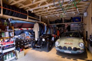 【お手本にしたい家づくり】ポルシェ、サーフボード、自転車…… 生粋の趣味人が作ったガレージ。