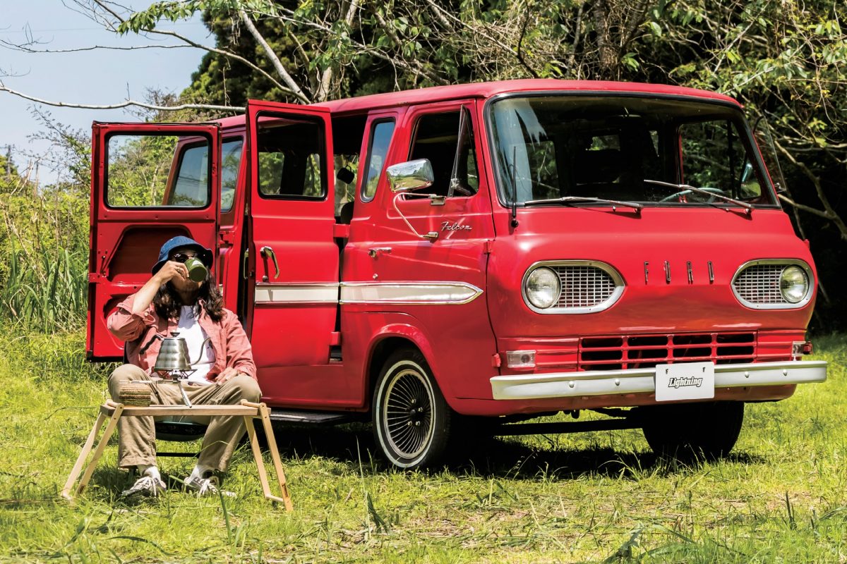 VWタイプ2に対抗して登場したワンボックスの乗用モデル「ファルコン