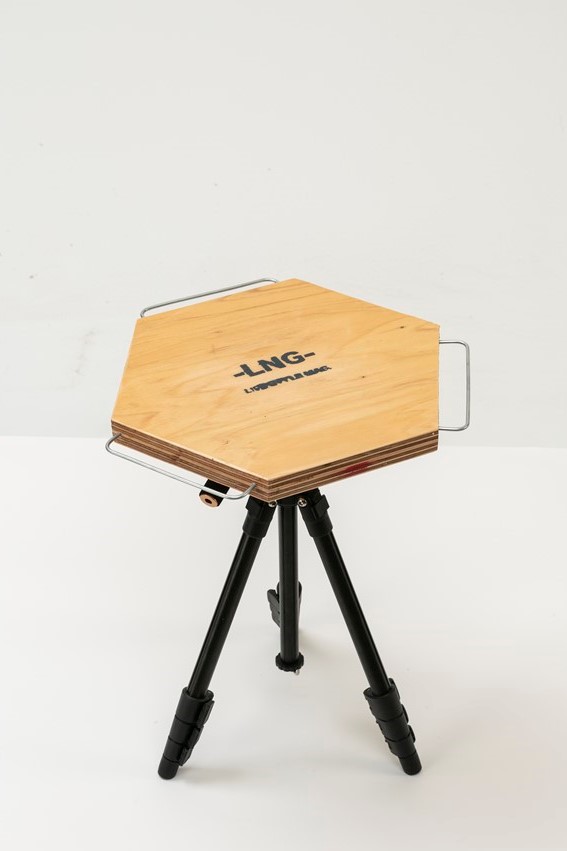 古材 天板 キャンプテーブル オリジナル三脚テーブル - テーブル/チェア