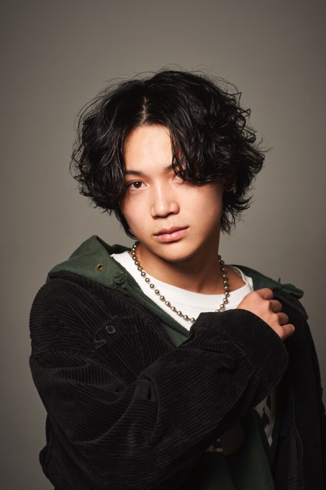 ウルフは 短め パーマが人気 メンズの定番髪型 ウルフスタイル 14選 22年版男性ヘアカタログ Dig It ディグ イット