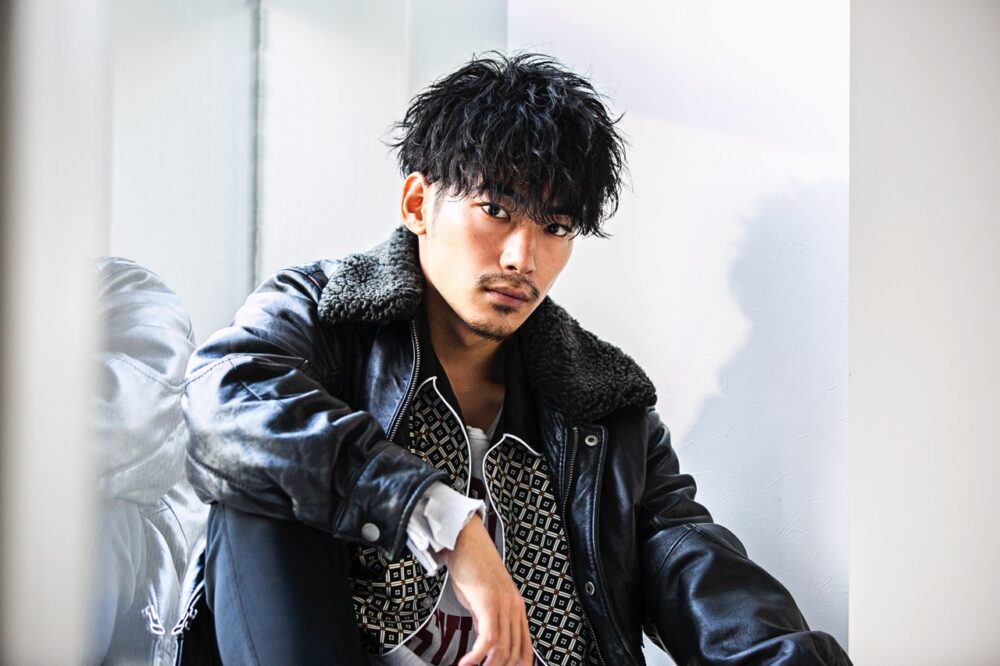 刈り上げでスッキリ メンズの髪型は ツーブロック で決まり マッシュから短髪までおすすめ18選 22年版男性ヘアカタログ Dig It ディグ イット