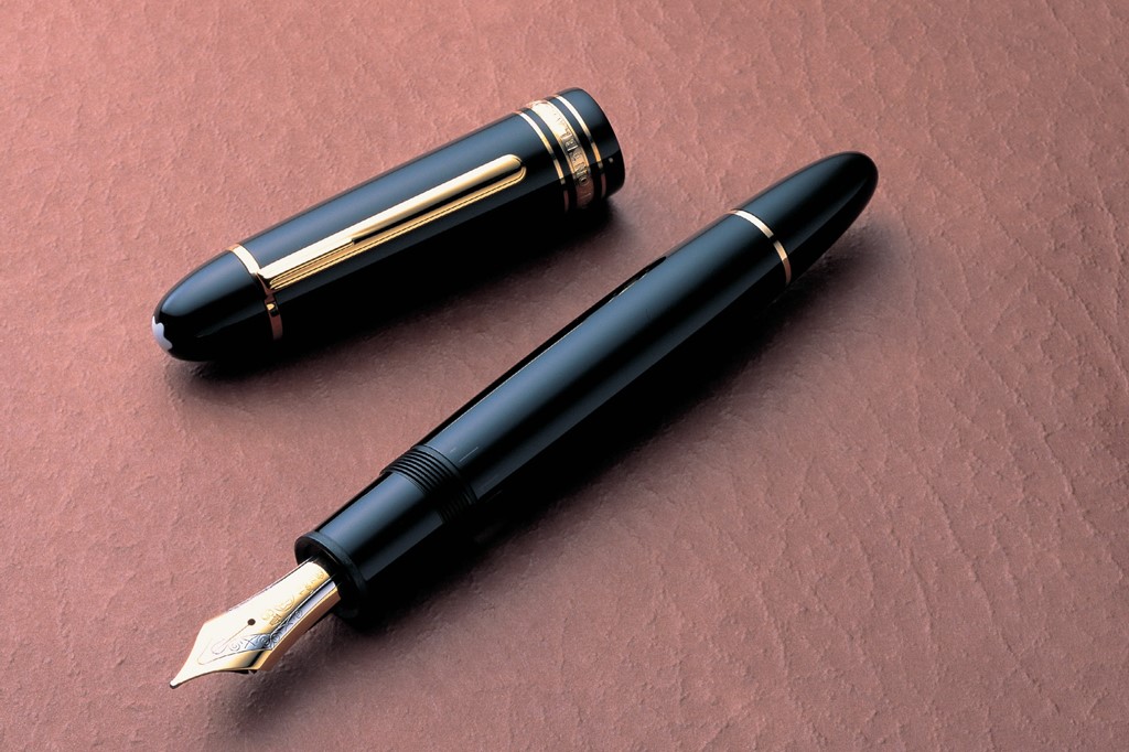 格安100%新品 MONTBLANC 万年筆 モンブランの通販 by とも's shop