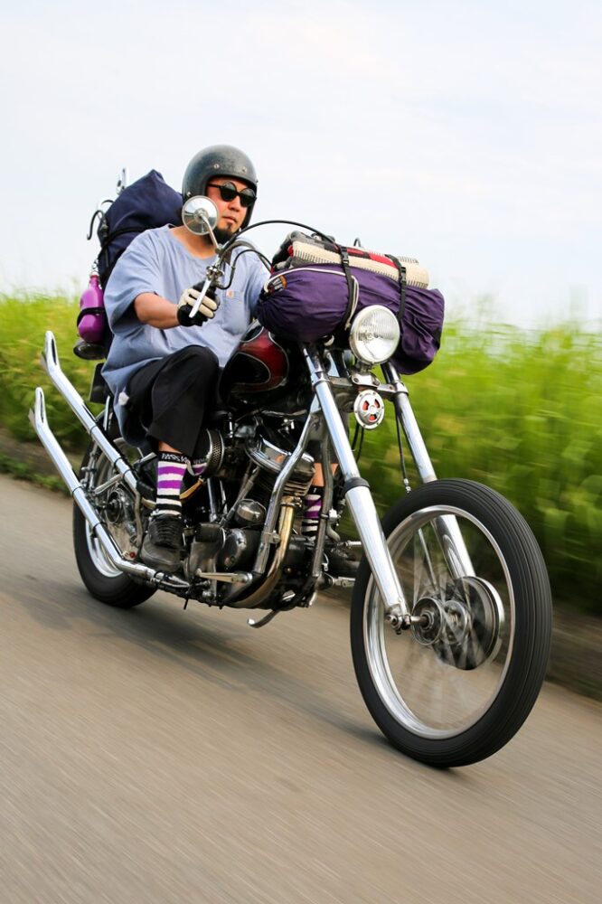 個性的すぎ！ チョッパーで行くバイクキャンプ。｜1951 HARLEY