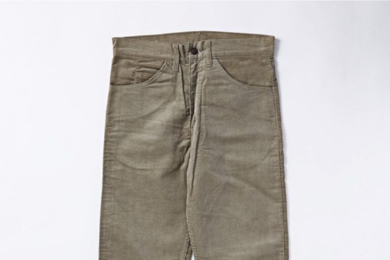 【いま気になる古着10】いま穿くなら、色やシルエットで遊びたい“コーデュロイパンツ”。