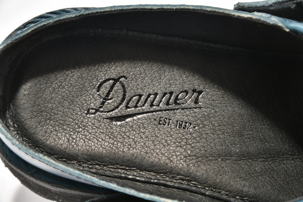 Danner（ダナー）とのコラボレーションで生まれたスペシャルなサンダル