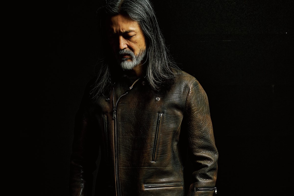 生きたレザーの表情を活かす。これまでになかった唯一無二の革ジャン、「ストラム」の流儀。