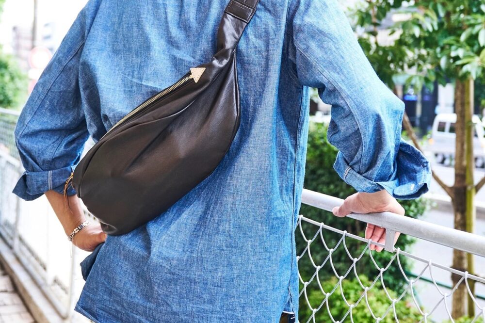 池田工芸 × Lightning 純国産「茶芯」ホースハイド バディバッグ【公式オンライン限定】【7月6日頃出荷】