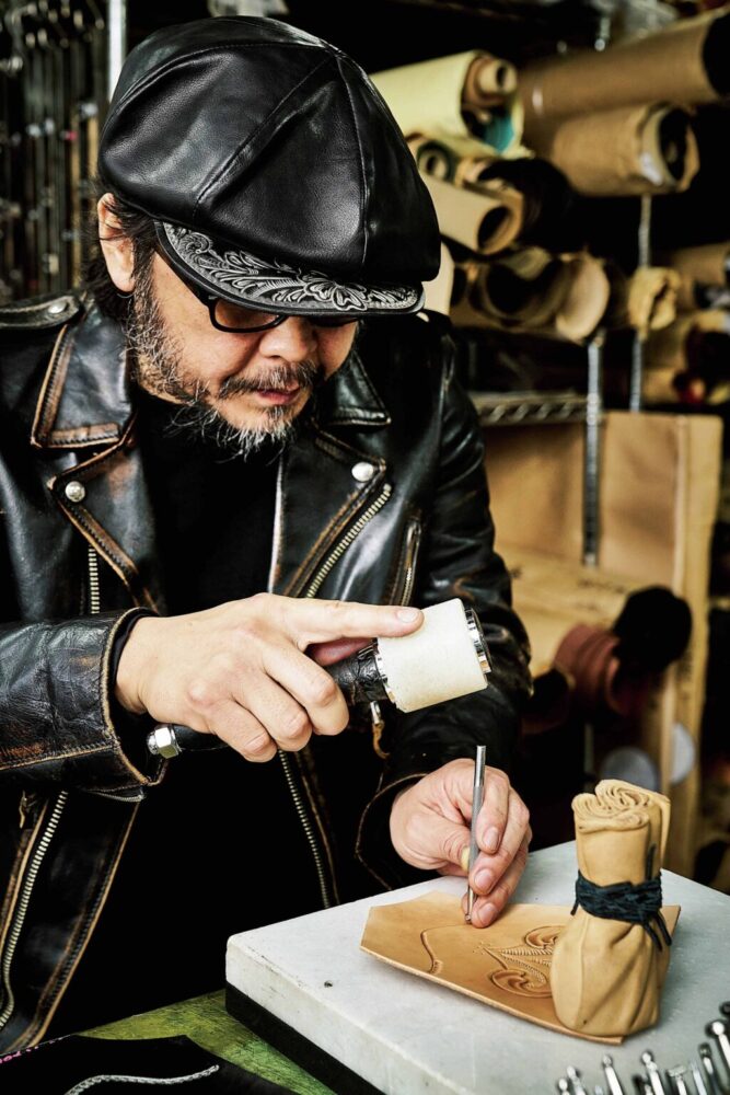 ATSU LEATHER WORKS」が世に放つ、唯一無二の革パンエイジングモデル