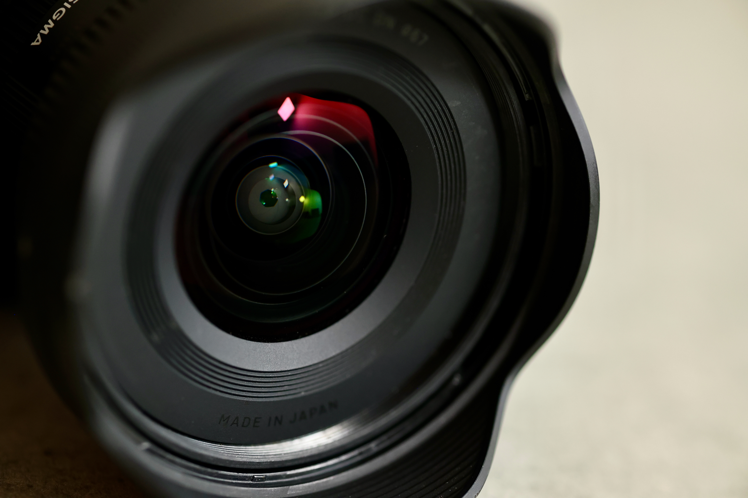 R10などAPS-CのRFマウント機で使える、明るい広角ズーム【10–18mm F2.8